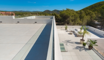 Resa Estates Ibiza villa te koop modern 1.terrace .jpg
